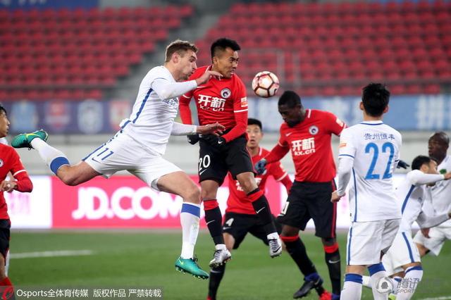 一打听，才知道冰清郡主一行去了三楼。